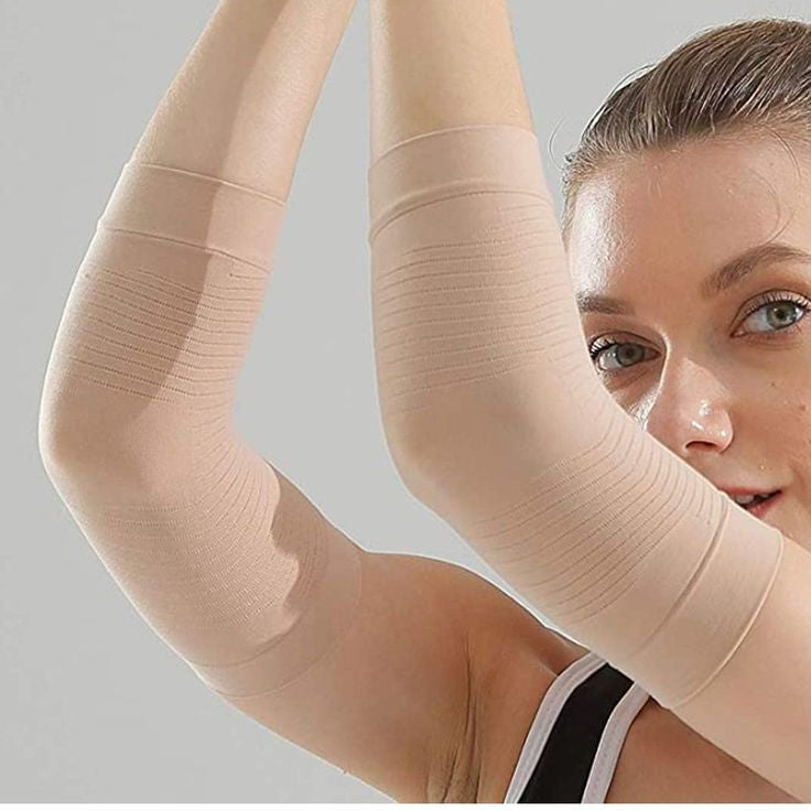 Non-surgical arm fat dissolving treatment targeting upper arm fat for a slimmer, sculpted look