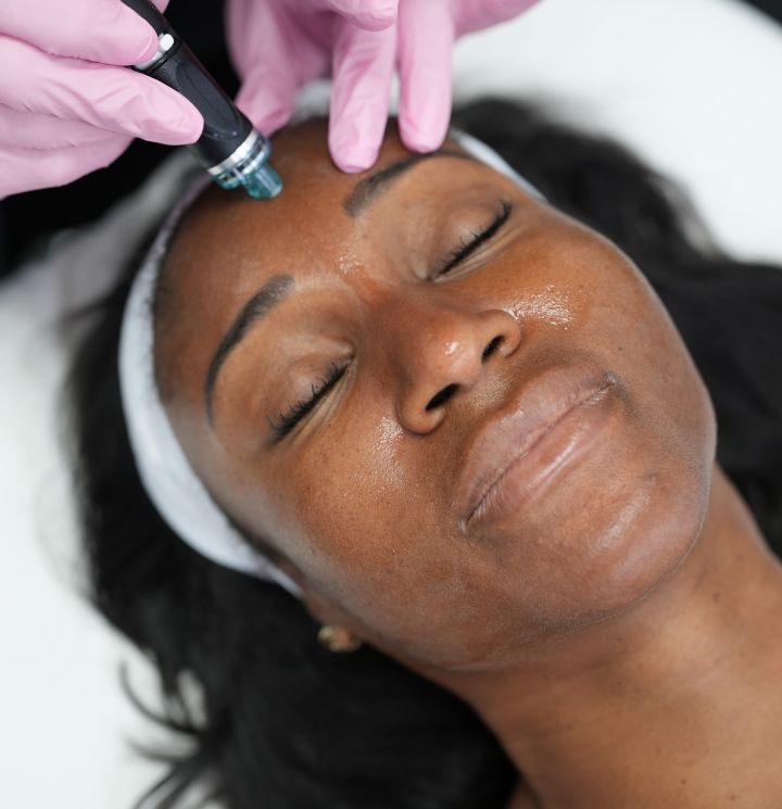Relaxing hydro facial treatment for glowing skin